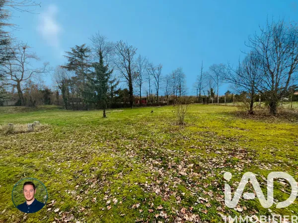 Vente Terrain à bâtir 793 m²