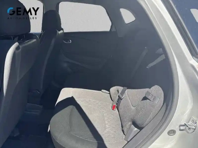 Renault Captur tce 150 fap edc — photo 10