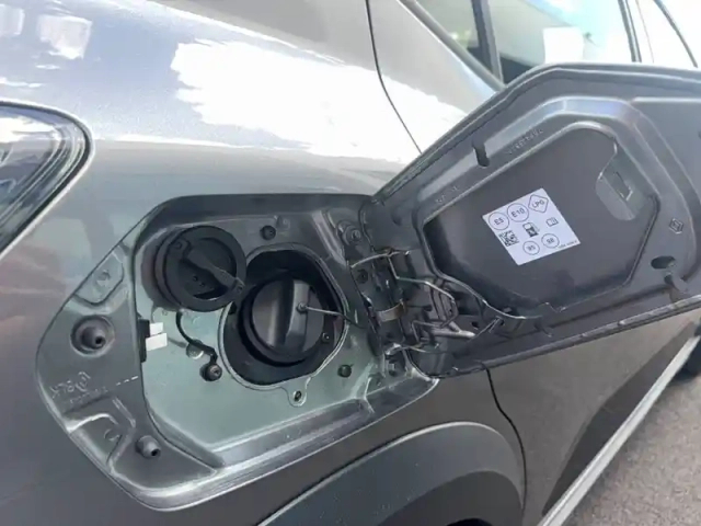 Dacia Sandero eco-g 120 auto — photo 49