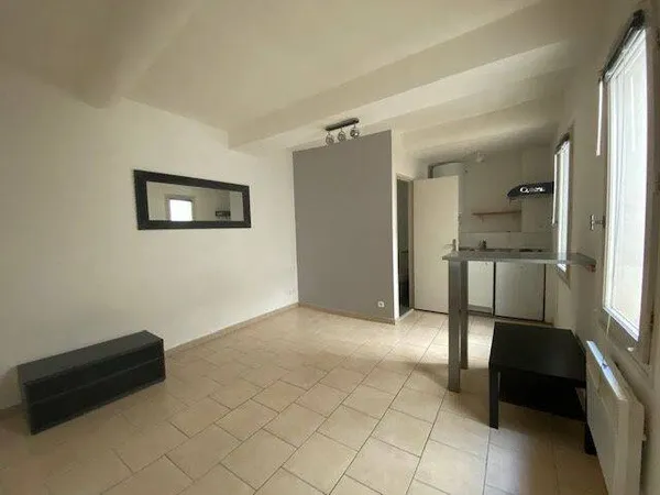 Studio 1 pièce 22 m²