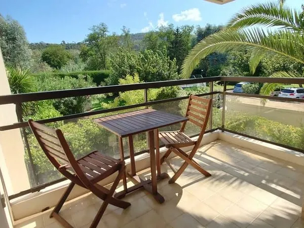 Studio 1 pièce 33 m²