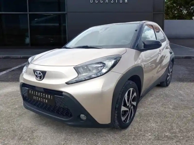 Toyota Aygo X 1.0 vvt-i 72 — photo 1