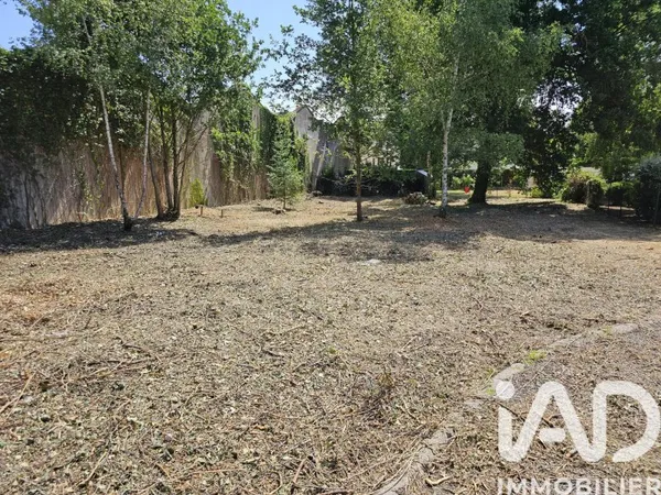 Terrain 640 m²