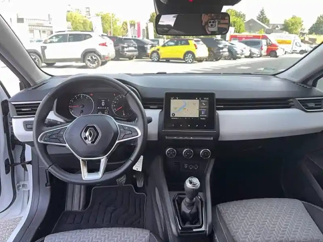 Renault Clio tce 90 — photo 10
