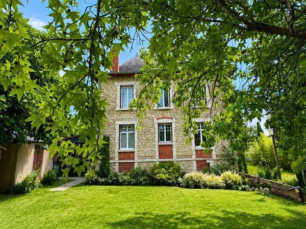 Maison 6 pièces 160 m²