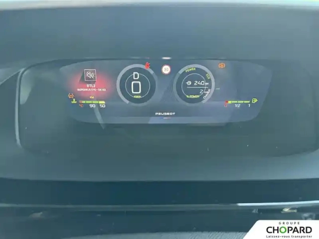 Peugeot 408 hybrid 145 e-dcs6 — photo 22