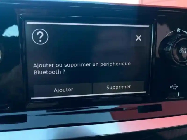 Peugeot 208 1.2 puretech 75ch s&amp;s like — photo 15