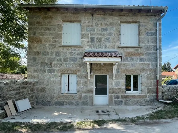 Maison en pierre 58m2