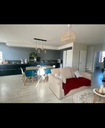 Charmant Duplex à Pierre Bénite