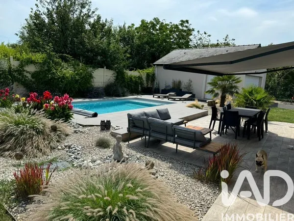 Maison 9 pièces 156 m²