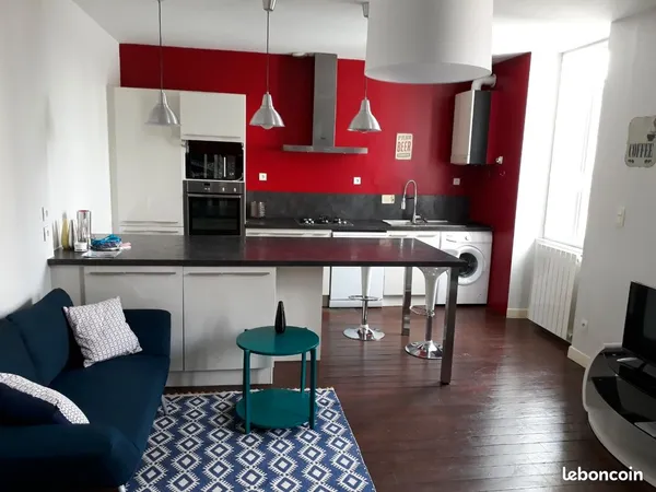 T2 meublé 43m² 1er étage