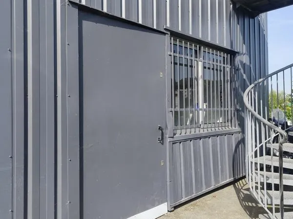 Entrepôt de stockage à louer