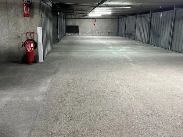 Parking Fermé Avenue Reille 75014