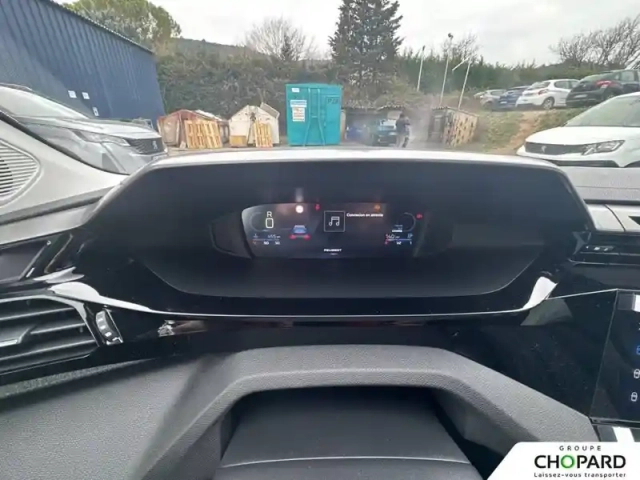 Peugeot 308 hybrid 145 e-dcs6 — photo 17