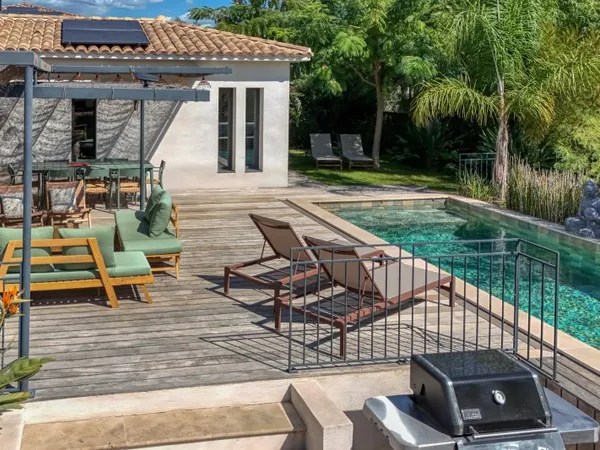 Vends Villa Contemporaine - Saint Cyr sur mer