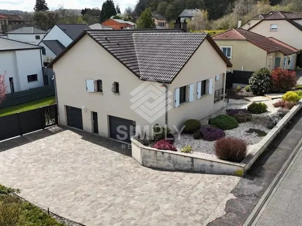 Maison 204 m²