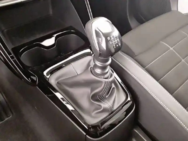Citroën C3 turbo 100 ch bvm6 — photo 37
