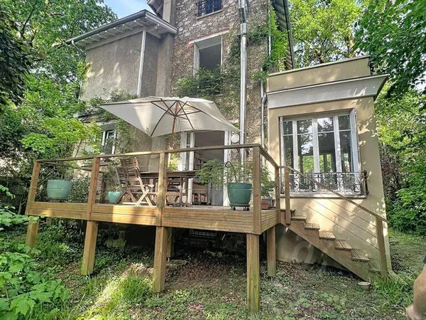 Maison 7 pièces 140 m²
