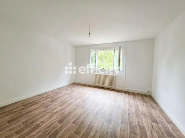 Maison 3 pièces 104 m²