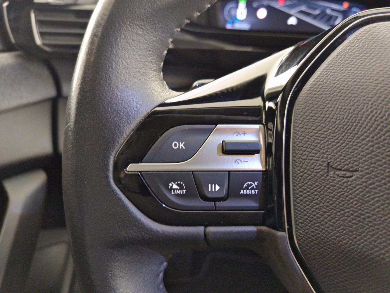 Peugeot 308 bluehdi 130ch s&s eat8 allure — photo 17