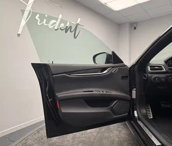 Maserati Ghibli v8 580 ch — photo 13