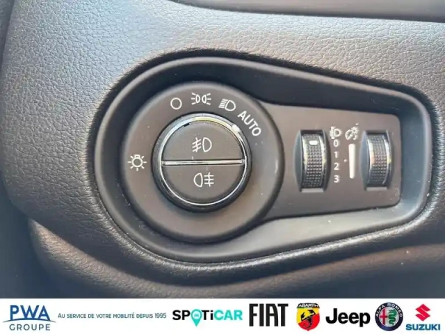 Jeep Renegade 1.6 multijet s&amp;s 95ch brooklyn edition — photo 13