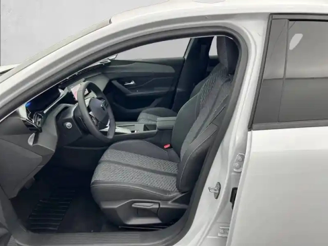 Peugeot 308 hybrid 145 e-dcs6 — photo 11