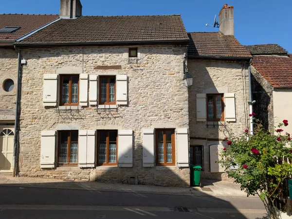 Grande maison de 179 m2 avec ascenseur privatif Bligny-sur