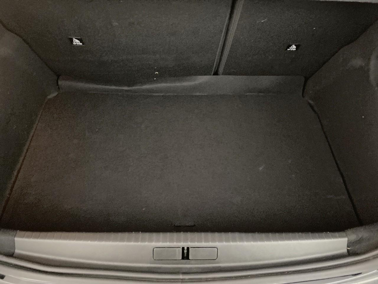 Peugeot 208 hybrid 145 ch e-dcs6 gt — photo 6