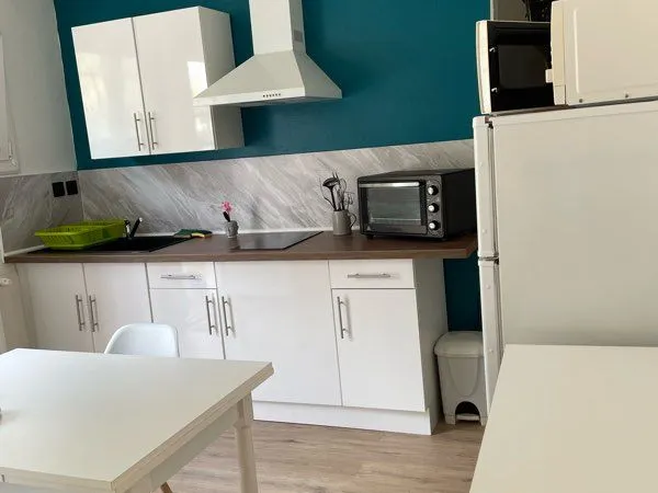 Appartement T2 meublé charges comprises