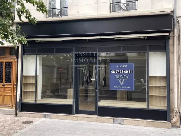 Local 1 pièce 85 m²