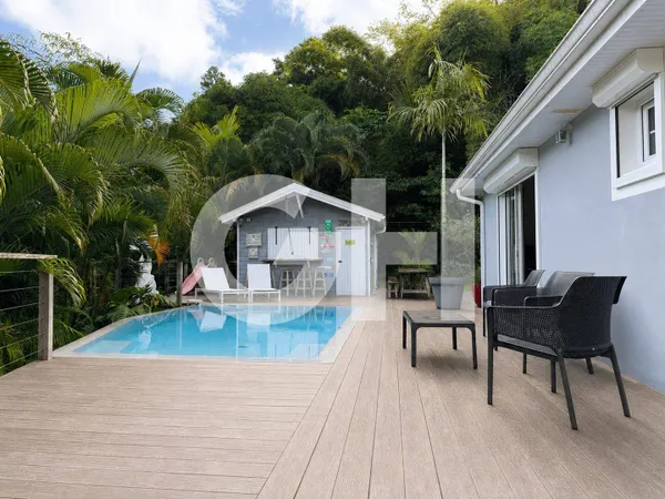 Villa 4 pièces 110 m²