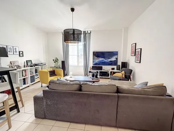Appartement 4 pièces 93 m²