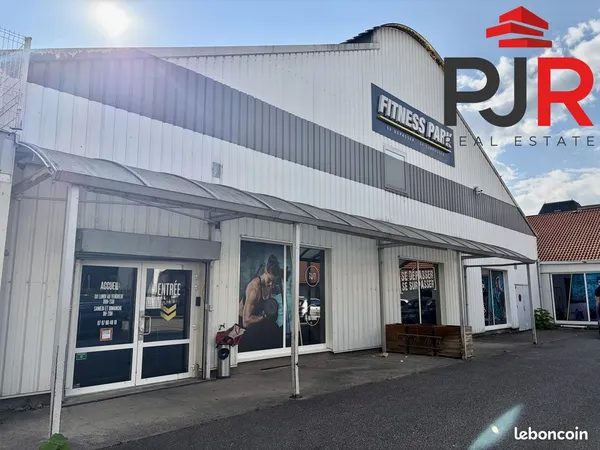 Local commercial 908 m² Nancy