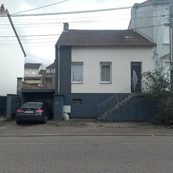 Photo 1