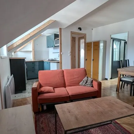 Charmant appartement sous combles