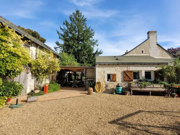 Maison 8 pièces 230 m²