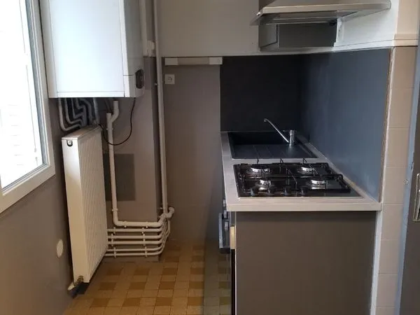 Loue appartement T3 bis traversant Nord/Sud