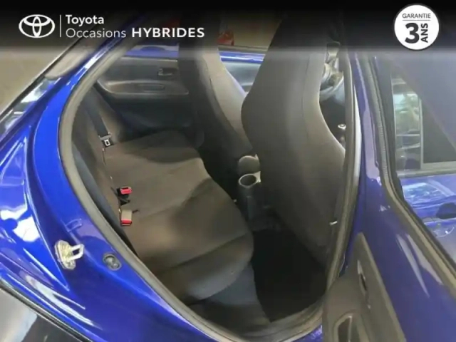 Toyota Aygo X 1.0 vvt-i 72ch air design pack zen — photo 7