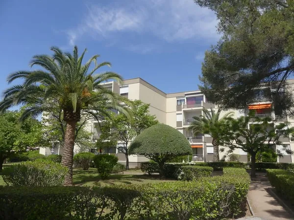 Appartement 85m2 à Fréjus