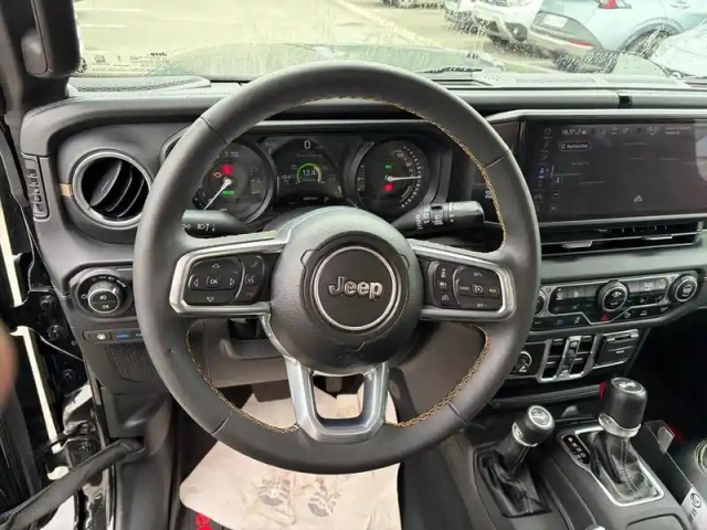 Jeep Wrangler unlimited 2.0 t 380ch 4xe sahara command trac — photo 26