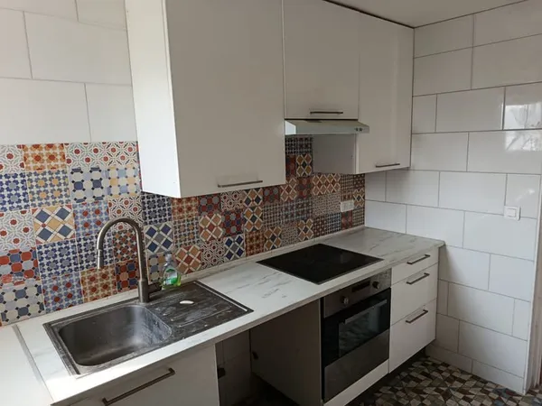 Immeuble de rapport en monopropriété 3 appartements + Garage et Jardin Proche Joigny / A6