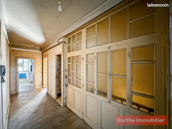Duplex/Triplex 2 pièces 110 m²
