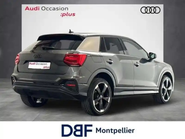 Audi Q2 35 tfsi 150 s tronic 7 s line plus — photo 5