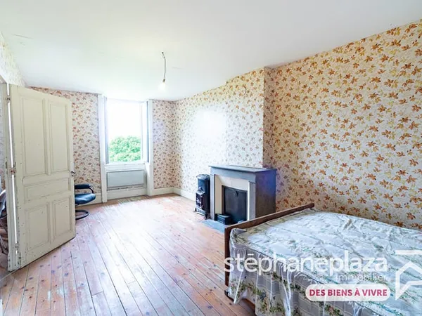 Maison de village 120 m² + combles