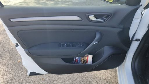 Renault Megane BLUE DCI 115 - Evolution – 2023 – 54476 km – Diesel – Boîte Automatique — photo 41