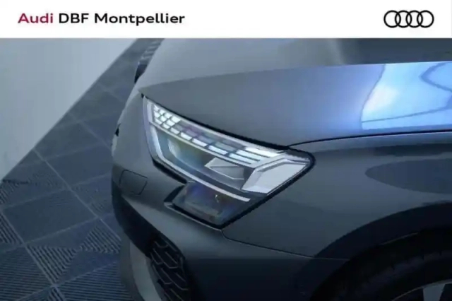 Audi A3 tfsi mild hybrid 116 s tronic 7 s line — photo 17