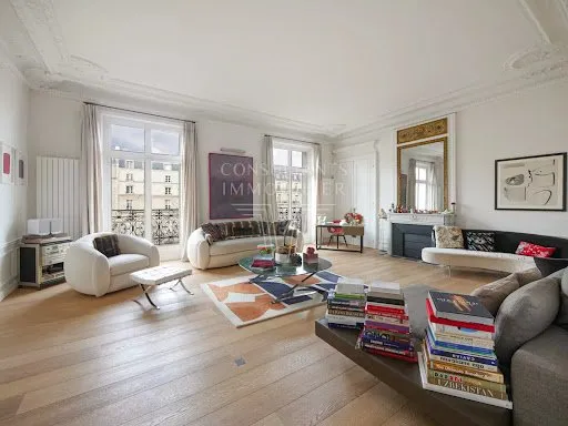 Appartement 6 pièces 307 m²