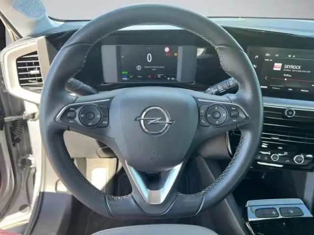 Opel Mokka electric 136ch elegance — photo 41
