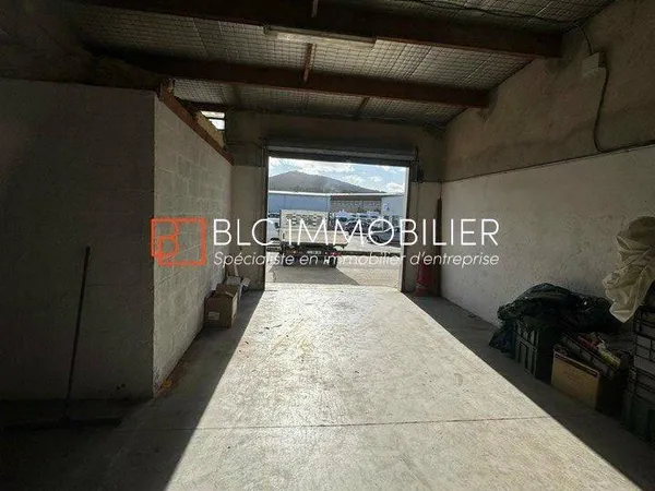 Local d'activité 120 m²